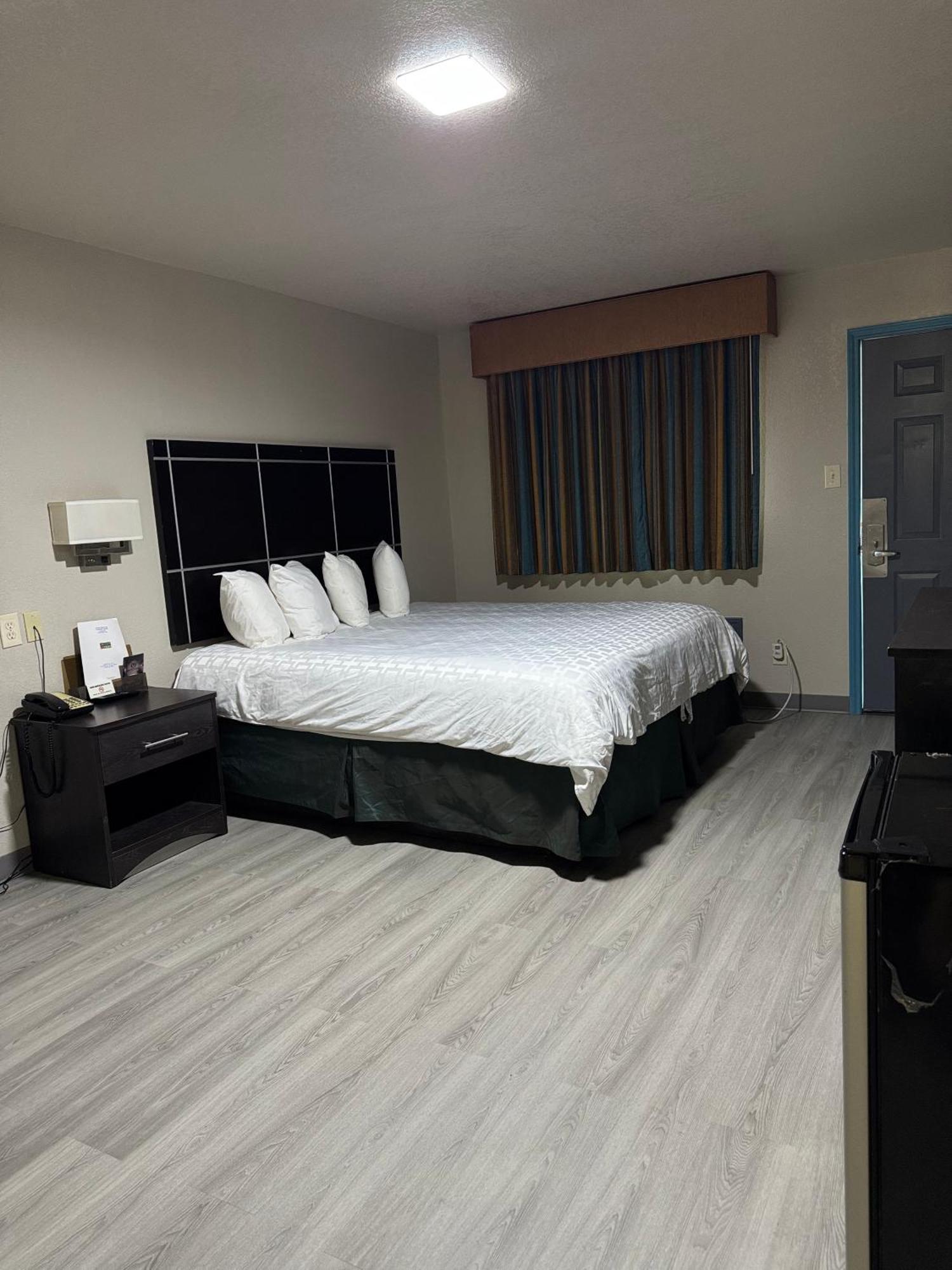 Executive Inn Crystal City Zewnętrze zdjęcie